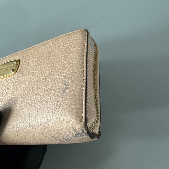 MICHAEL KORS JET SET ZIP-AROUND TRAVEL WALLET/ WRISTLET - Picture 14 of 15